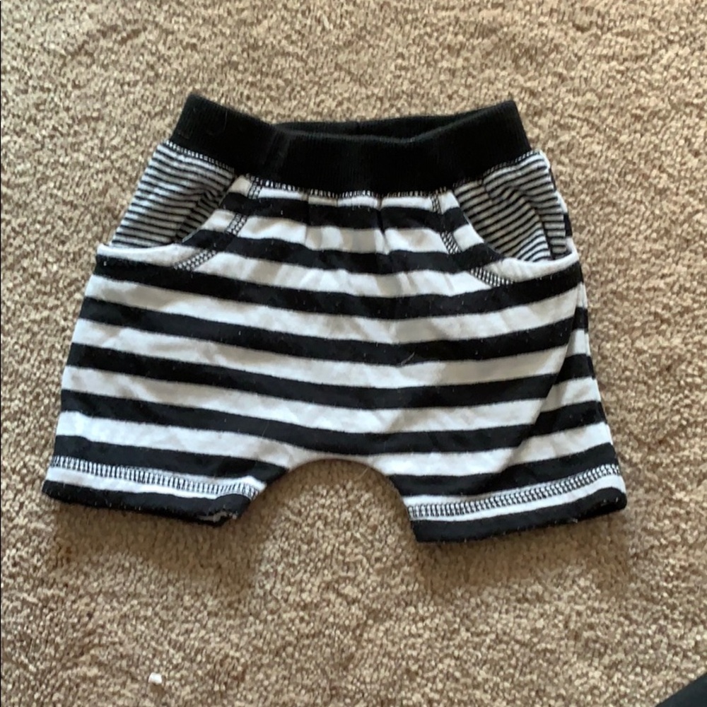 Baby stretchy shorts